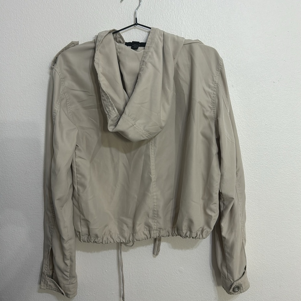 Windbreaker - Picture 2 of 2